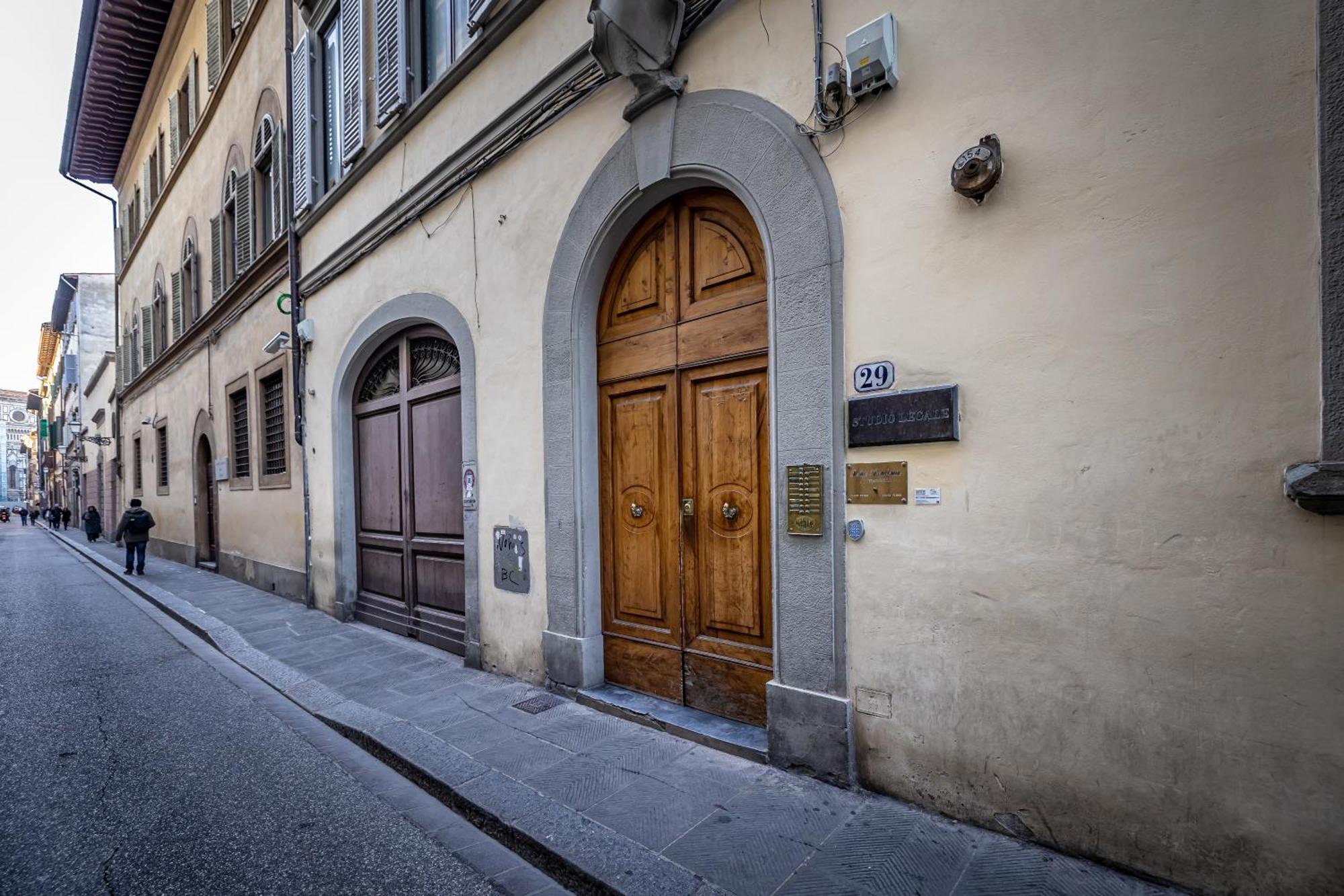 Hs4U Ricasoli Luxury Apartment Near Duomo N.1 Florenz Exterior foto